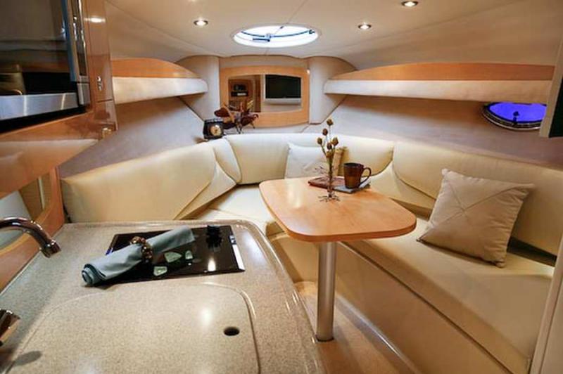 Four Winns 258 Vista