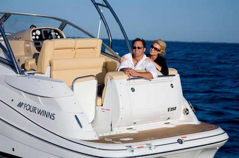 Four Winns 258 Vista