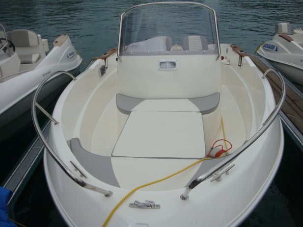 Quick Silver 525 Commander